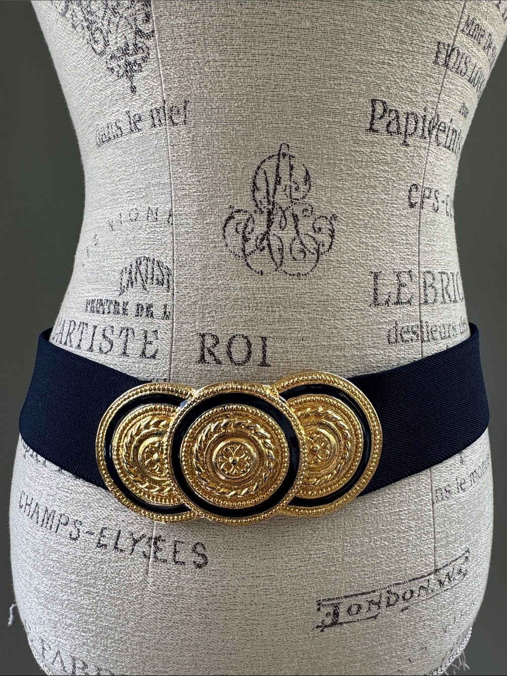 Nan Lewis 80’s gold circular coin enamel navy stretch elastic belt OS